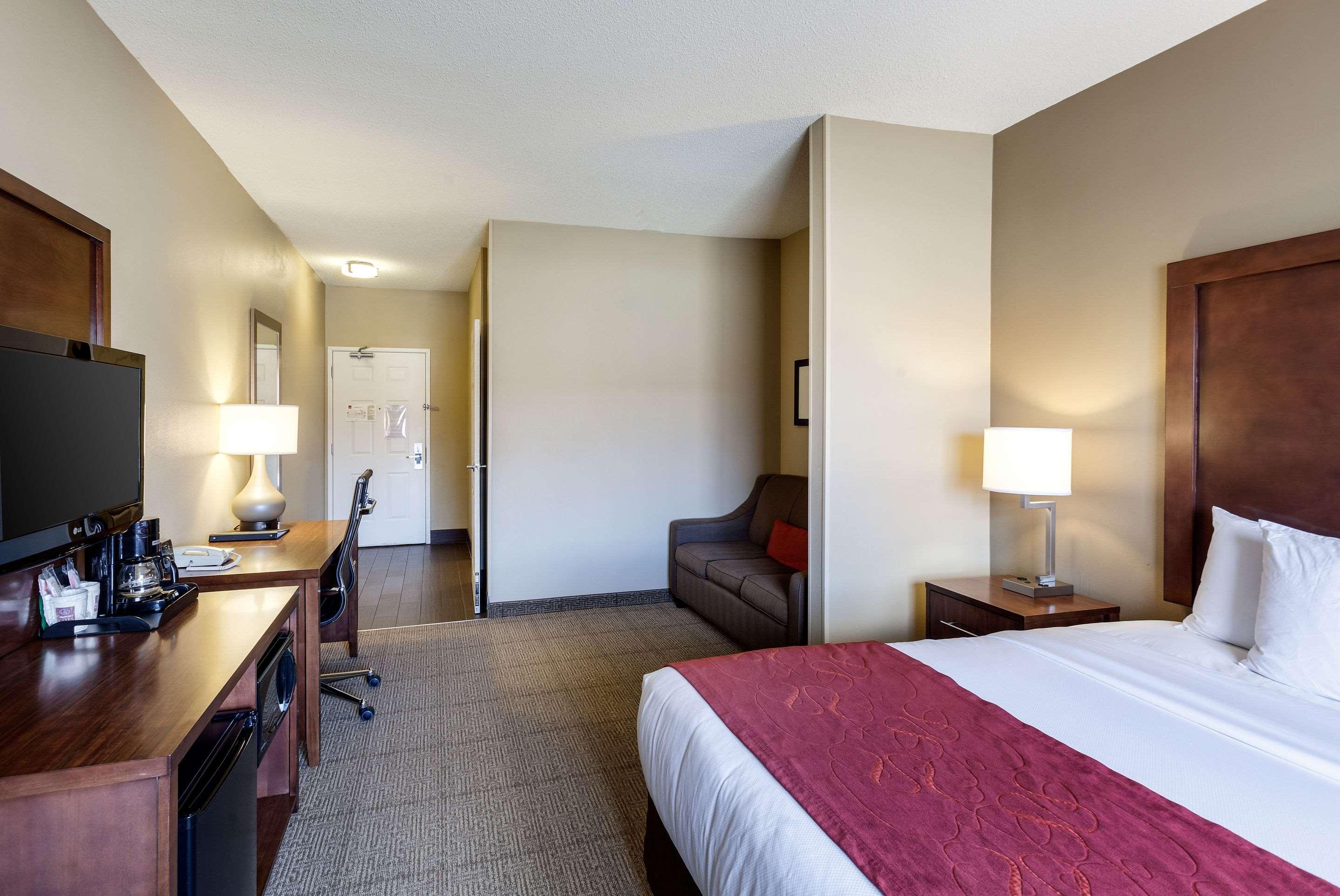 Comfort Suites University Lincoln Extérieur photo