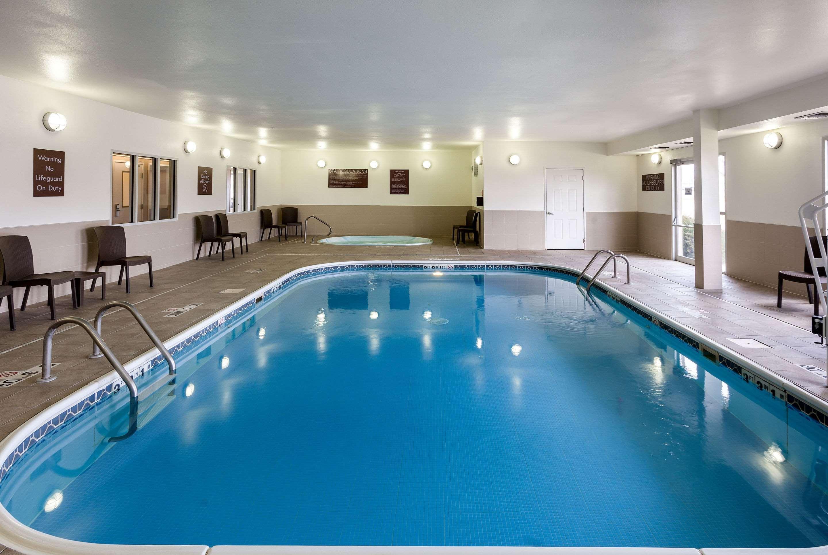 Comfort Suites University Lincoln Extérieur photo