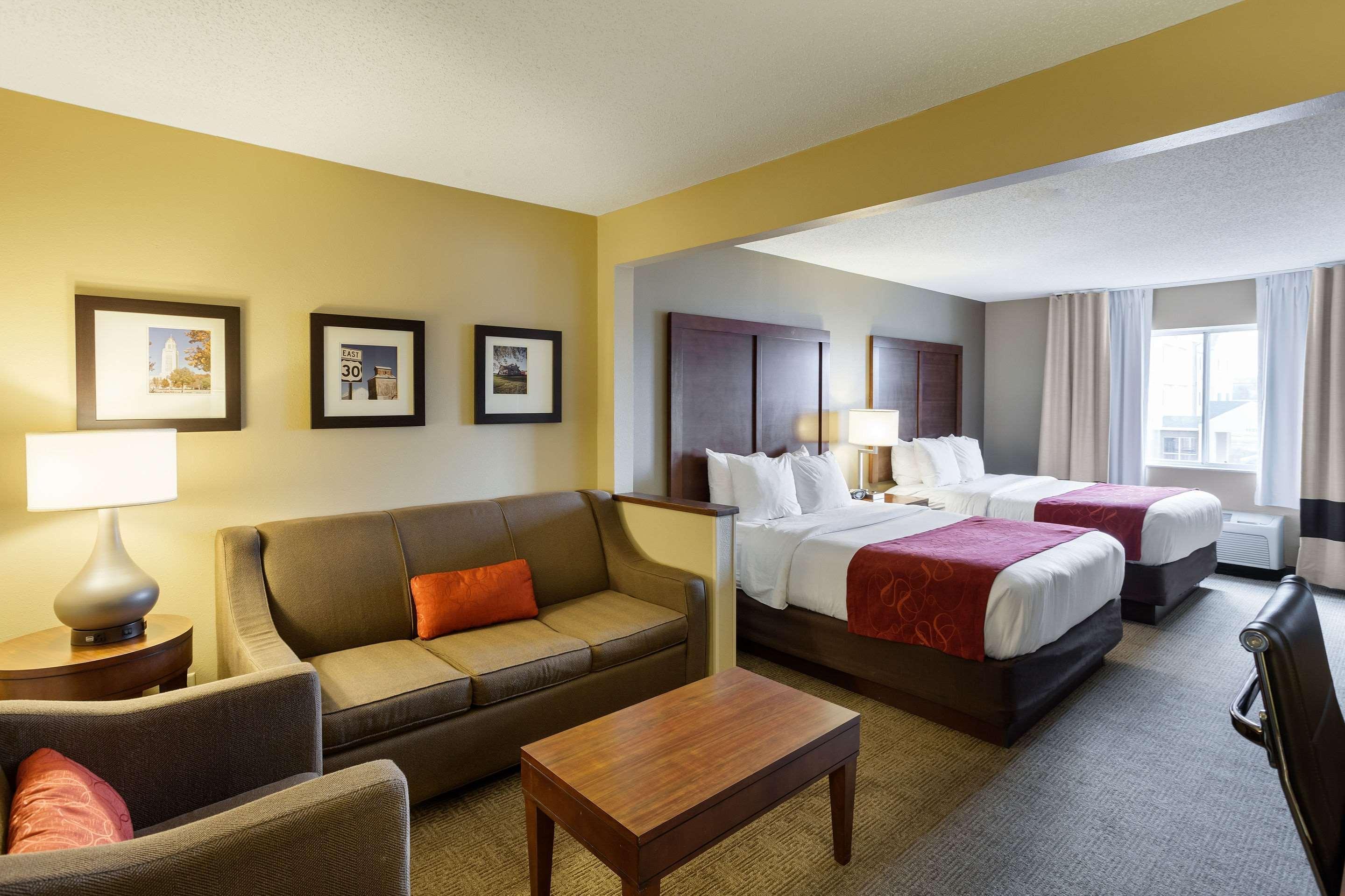 Comfort Suites University Lincoln Extérieur photo
