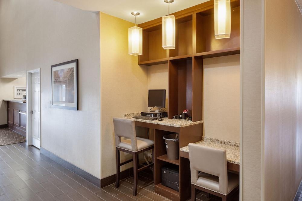 Comfort Suites University Lincoln Extérieur photo